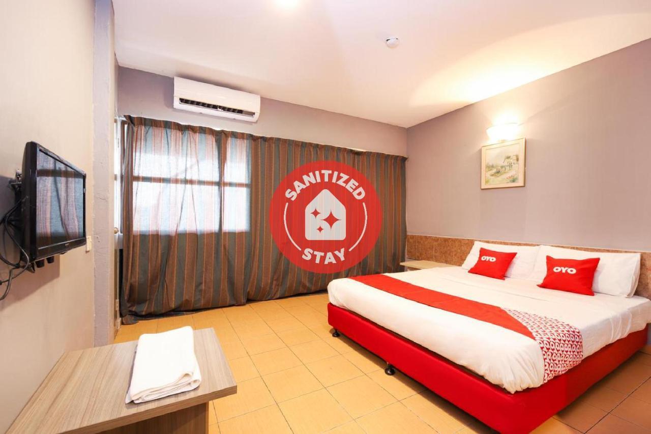 Oyo 89676 Hotel 22 Seremban Bagian luar foto